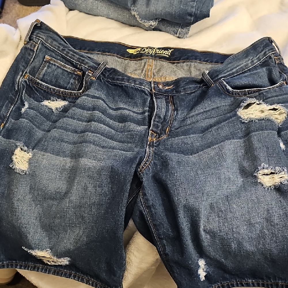 Old Navy Size 16 Distressed Blue Denim Shorts